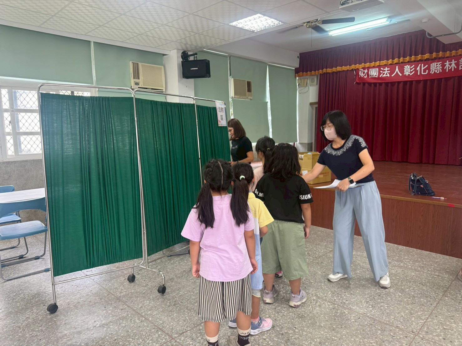 1141023國小流感注射照片4